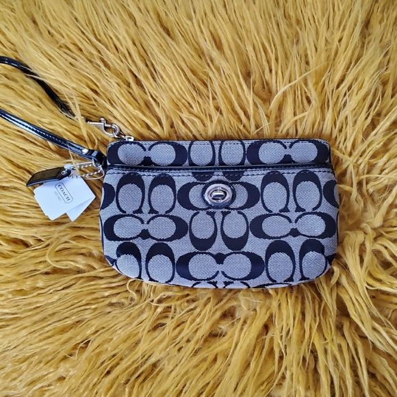 Coach Wristlet - Picture 1 of 3